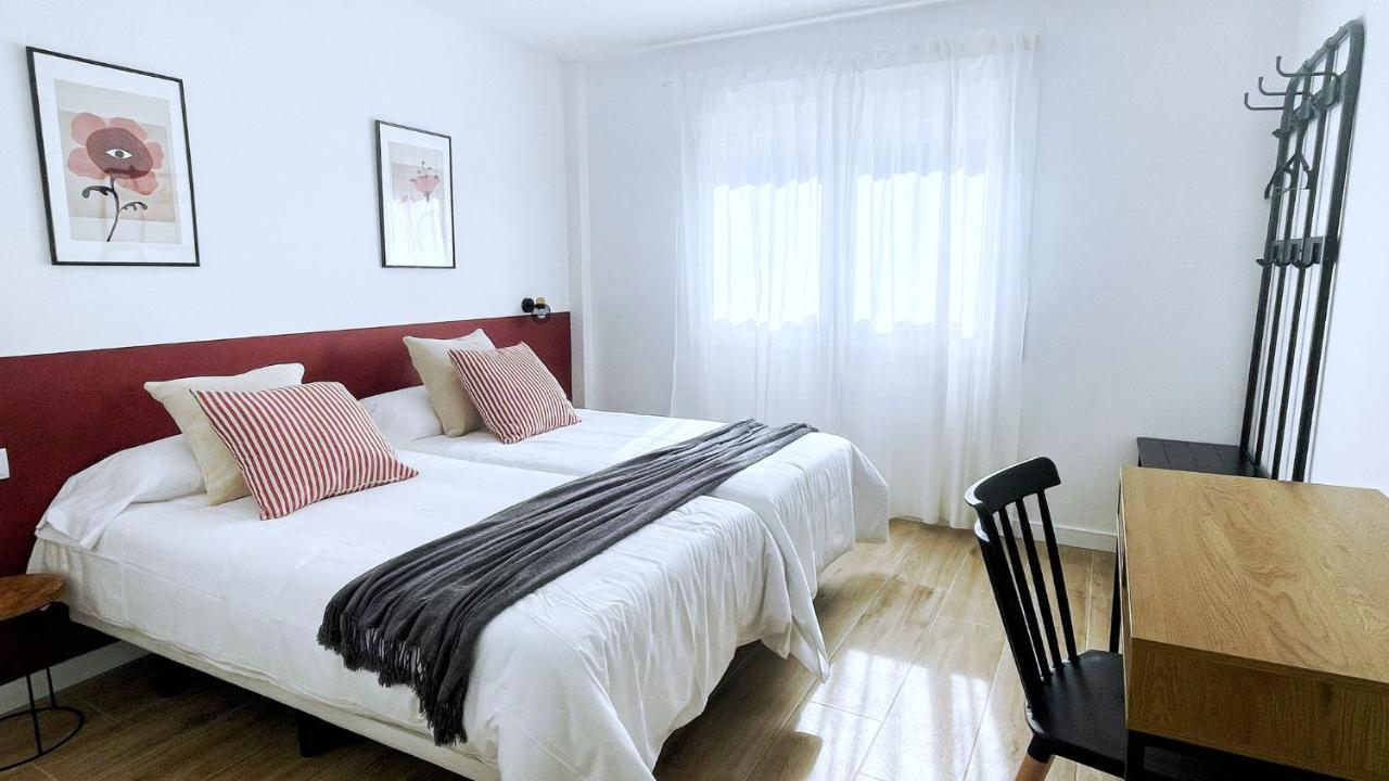 A Marisma Hostal Redondela Exterior photo